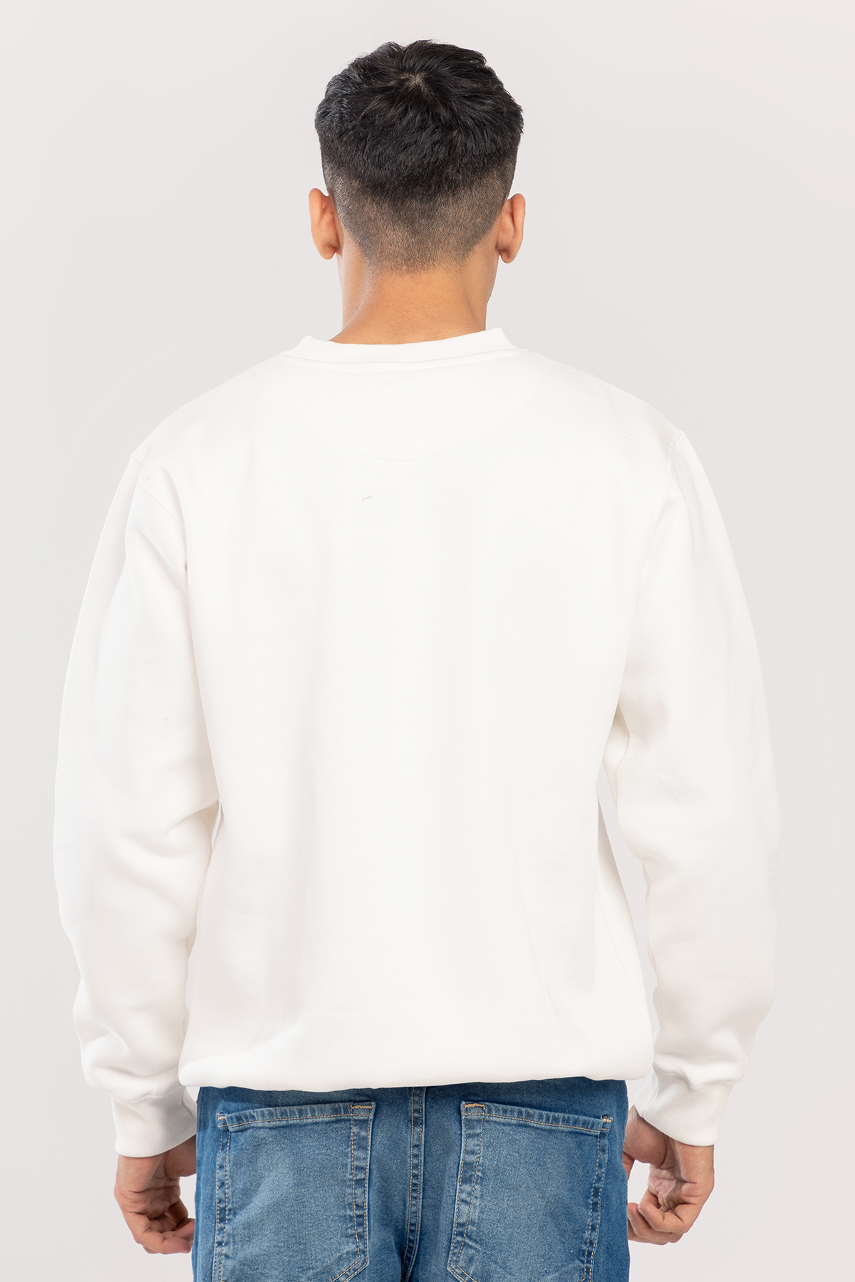The Classic Men's Sweatshirts White - Image 3