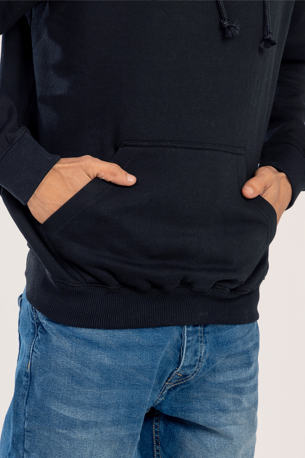 The Classic Pullover Hoodie Black - Image 4